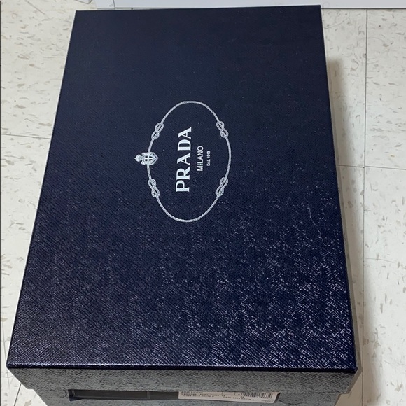 Prada men’s sneakers - Picture 9 of 9